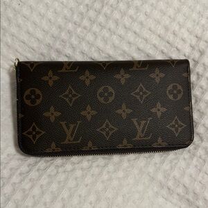 Louis Vuitton Brown and Black Monogram Clutch